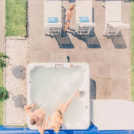 Zatoka Slonca - Z Basenem, Wifi I Parking W Cenie!