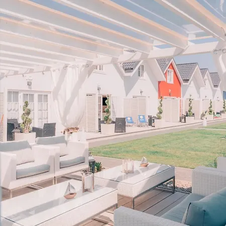 Zatoka Slonca - Z Basenem, Wifi I Parking W Cenie! *